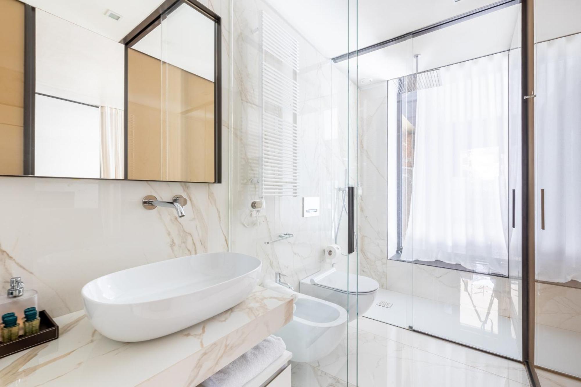Nj Hotels & Apartments San Pietro All'Orto 6 Milano Dış mekan fotoğraf
