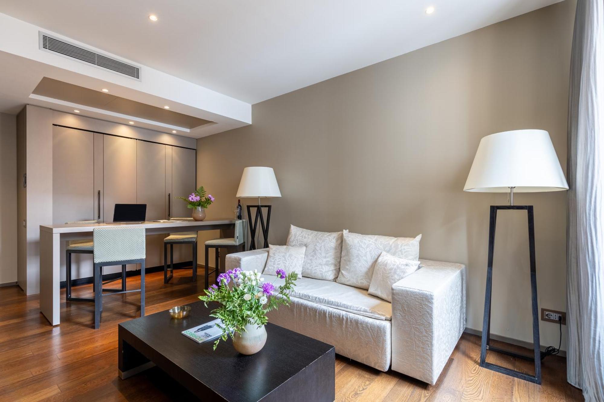 Nj Hotels & Apartments San Pietro All'Orto 6 Milano Dış mekan fotoğraf